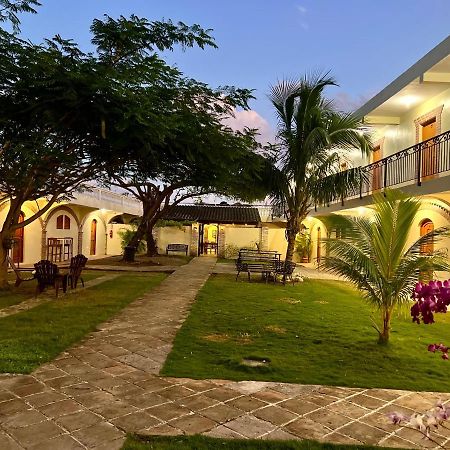 Hotel Yamili 푼타 카나 외부 사진